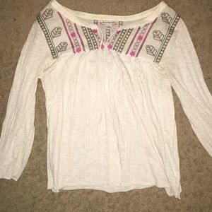 American Eagle southern style Blouse.